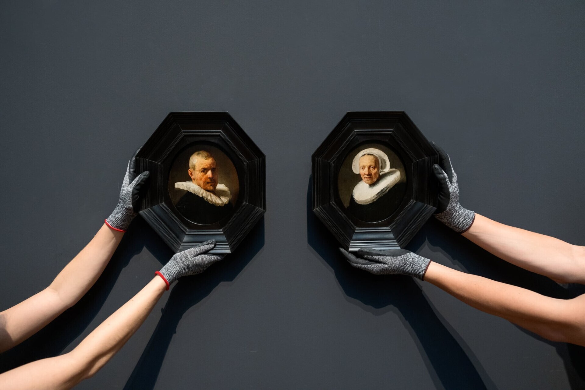 rijksmuseum rembrandt obras mas pequenas descubiertas expuestas retrato matrimonio 1