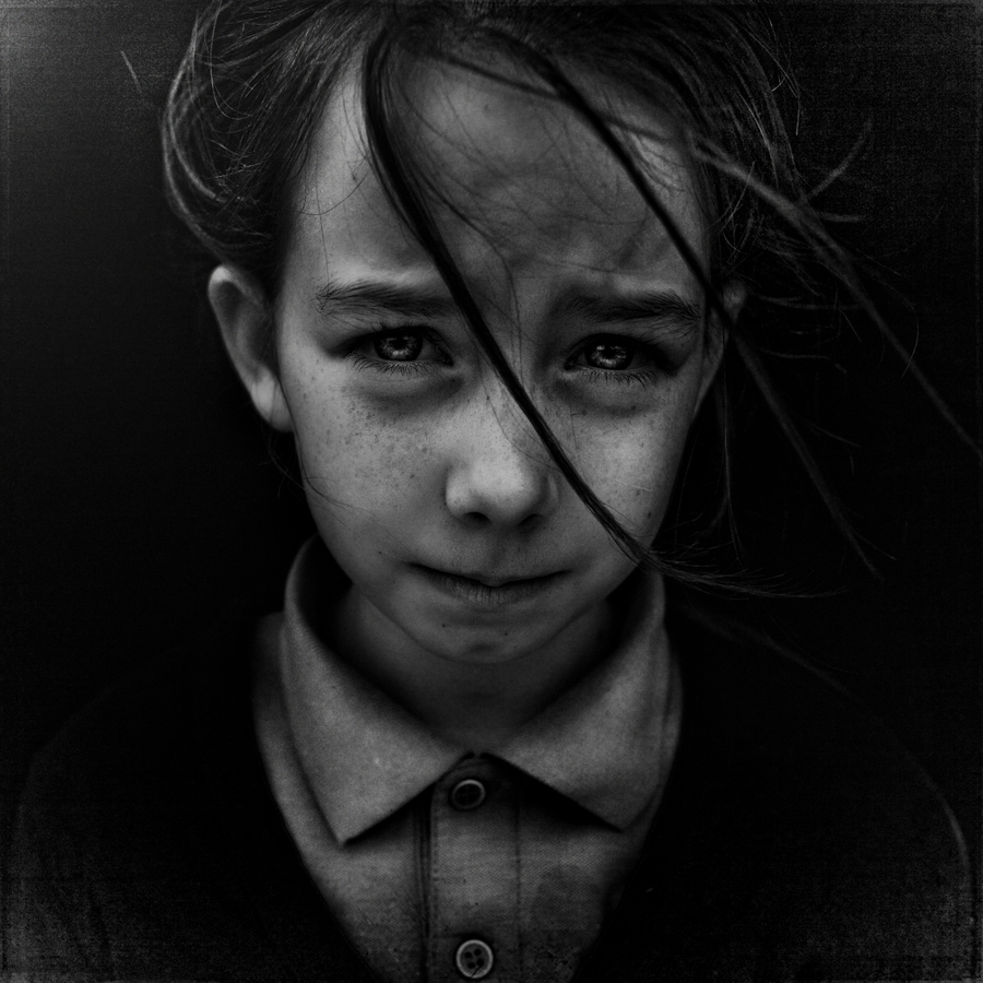Retratos fotográficos en blanco y negro de personas sin hogar de Lee Jeffries.