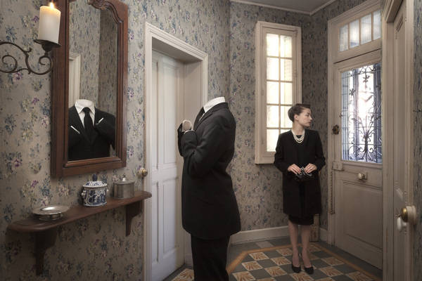 THE ORDINARY LIFE OF AN INVISIBLE MAN 30