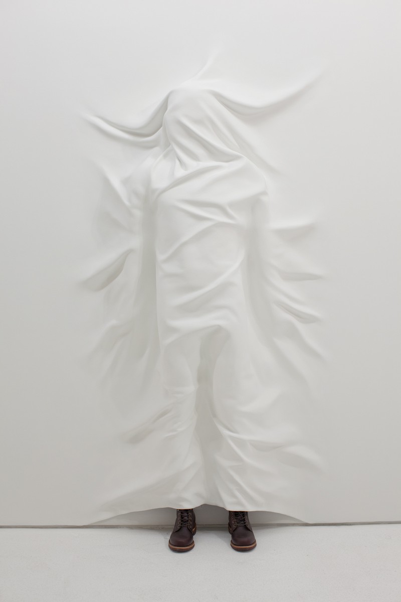 6_hiding-figure72
