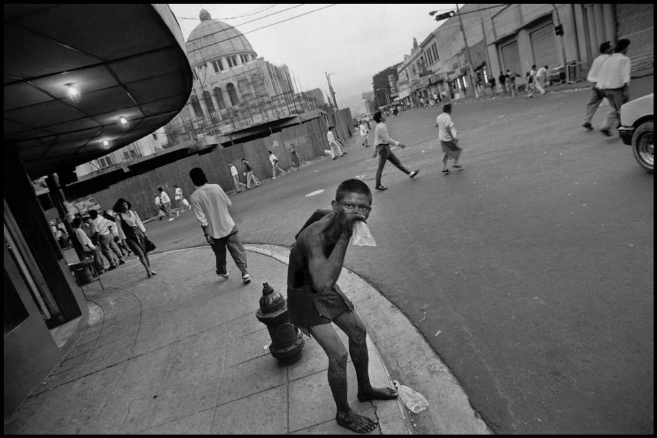 Larry Towell