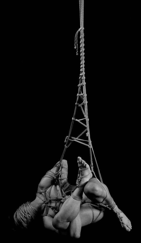 Fotografías bondage de Tom Ray
