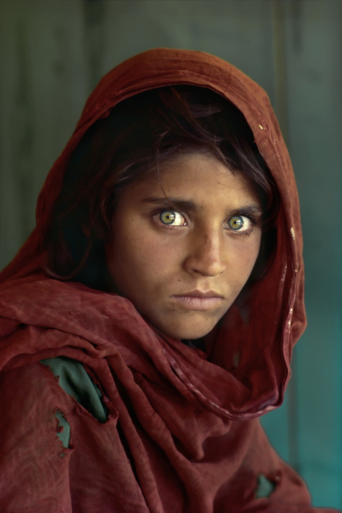La niña afgana, Sharbat Gula, de la etnia pastún