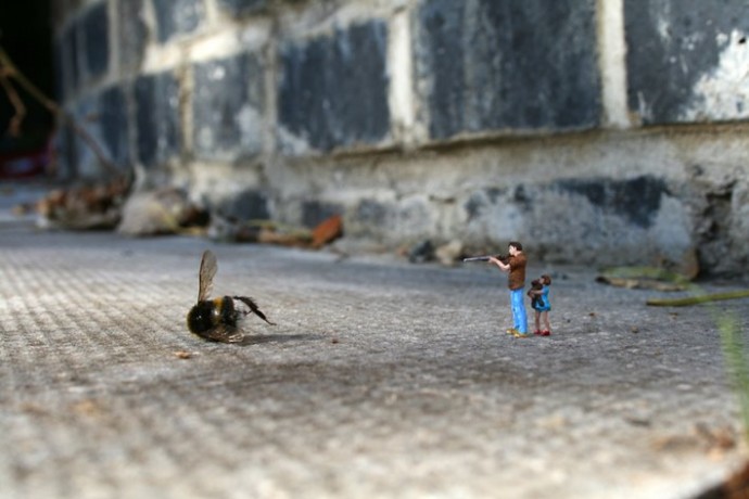 voyons_voir_slinkachu_real_little_people_9
