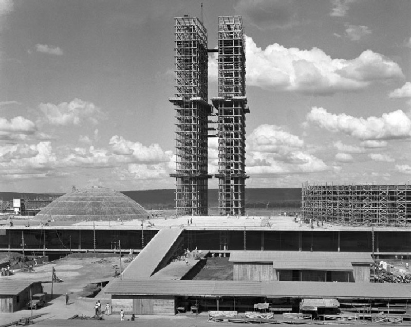 Oscar Niemeyer Brasilia