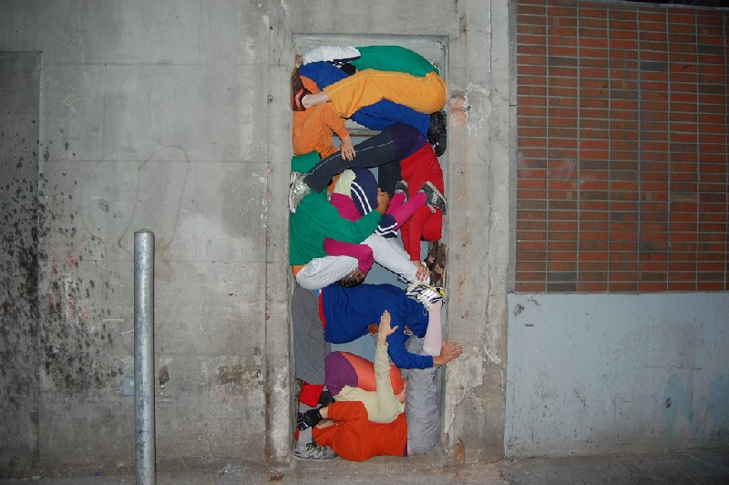 Willi Dorner, Bodies in Urban Spaces