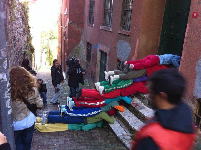 Willi Dorner, Bodies in Urban Spaces