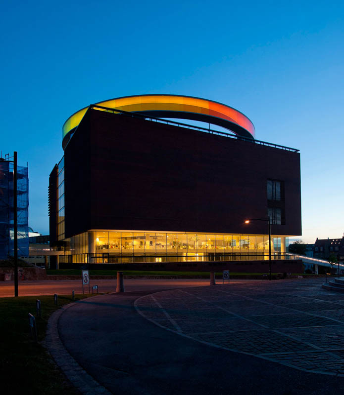 "Your Rainbow Panorama" de Olafur Eliasson
