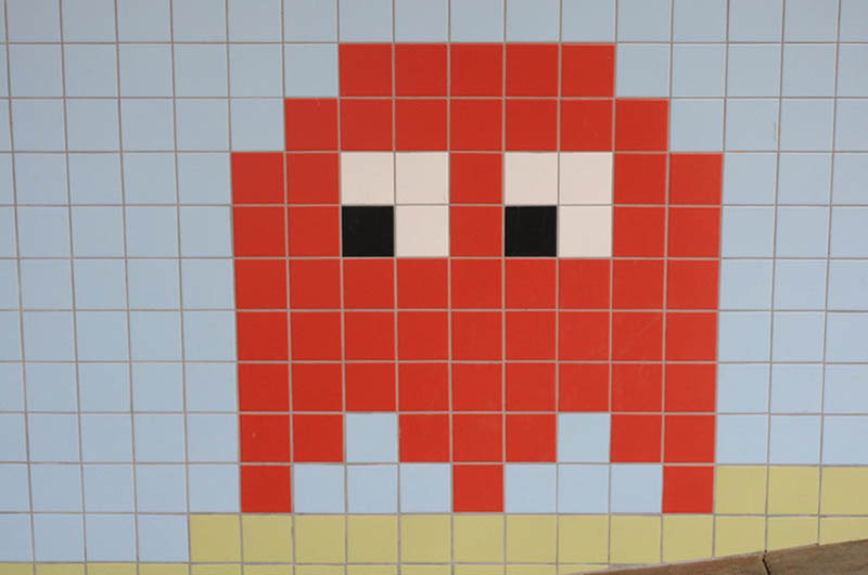 Pintura en el metro de Estocolmo
