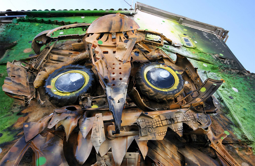 Artur Bordalo street art búho