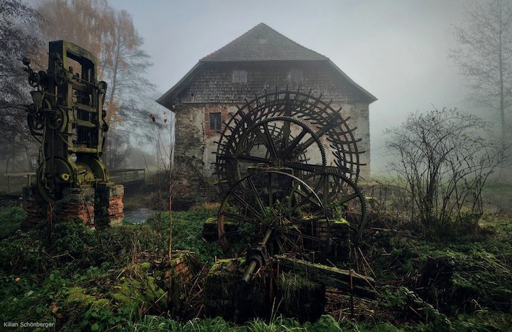 Haunting Photographic Illustrations of the Brothers Grimm-2