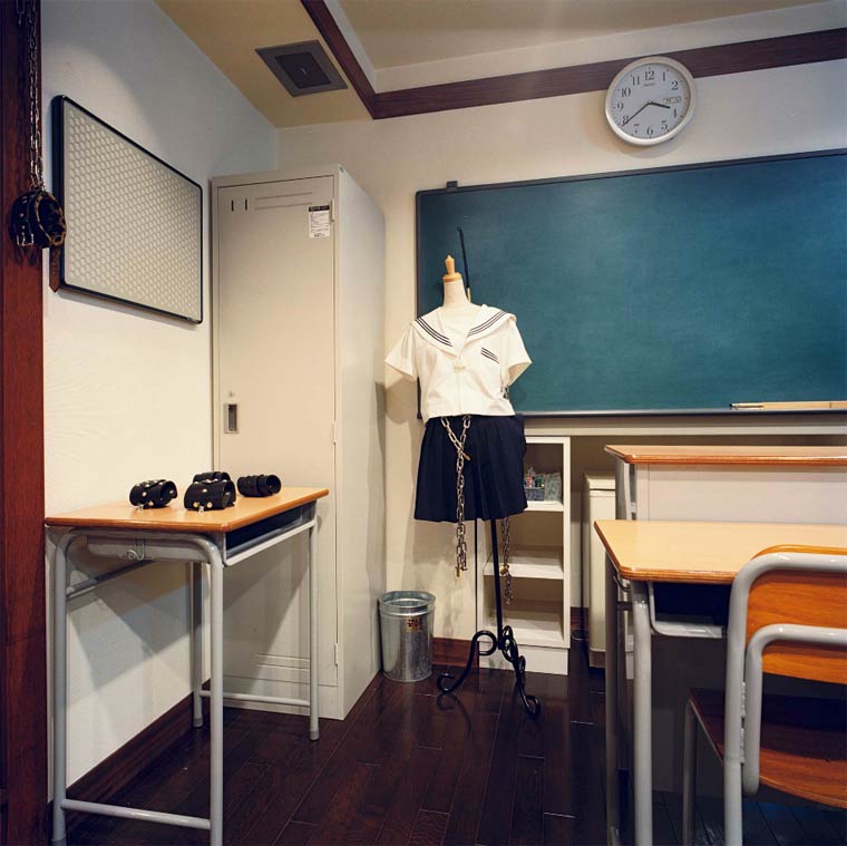 Japan_sex_hotel10