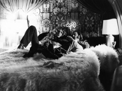 Led Zeppelin private jet4