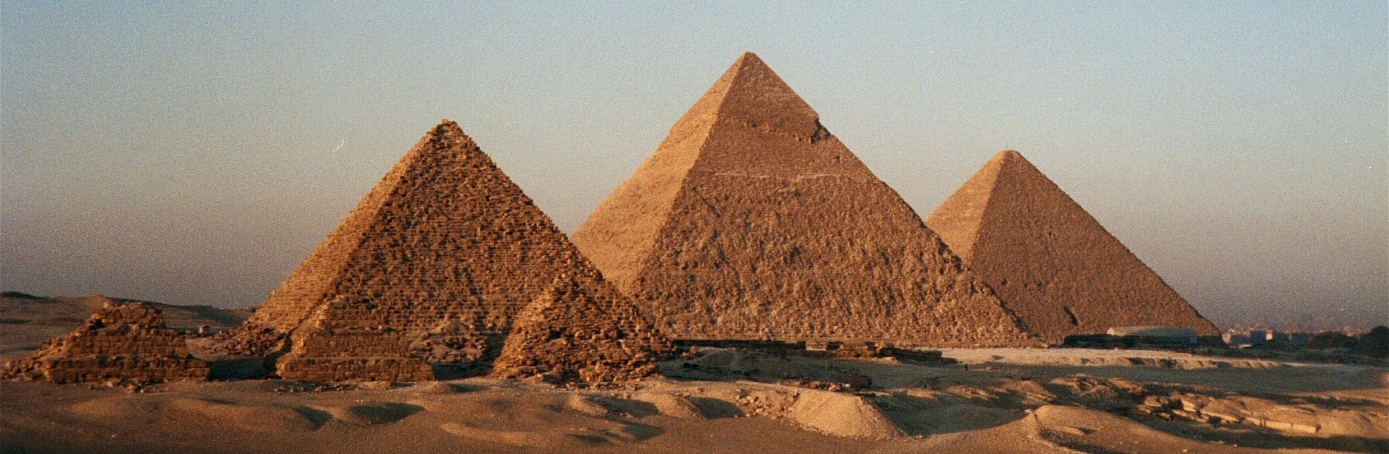 5 egyptian-pyramids-hero-H