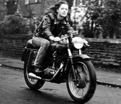 Motorcycles girls motos mujeres6