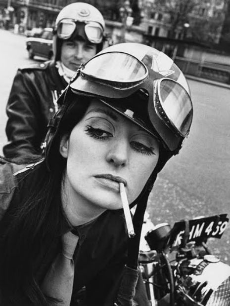 Motorcycles girls motos mujeres7