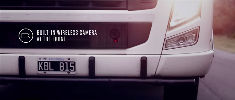 trailer-display-screen-safety-truck-samsung-4