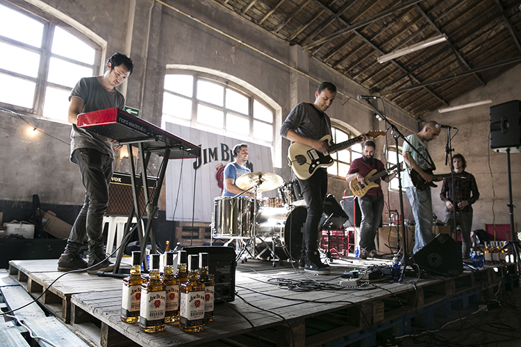 Motores Jim Beam
