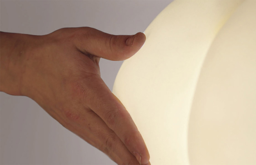 Butt Lamp lampara culo Cultura Inquieta4