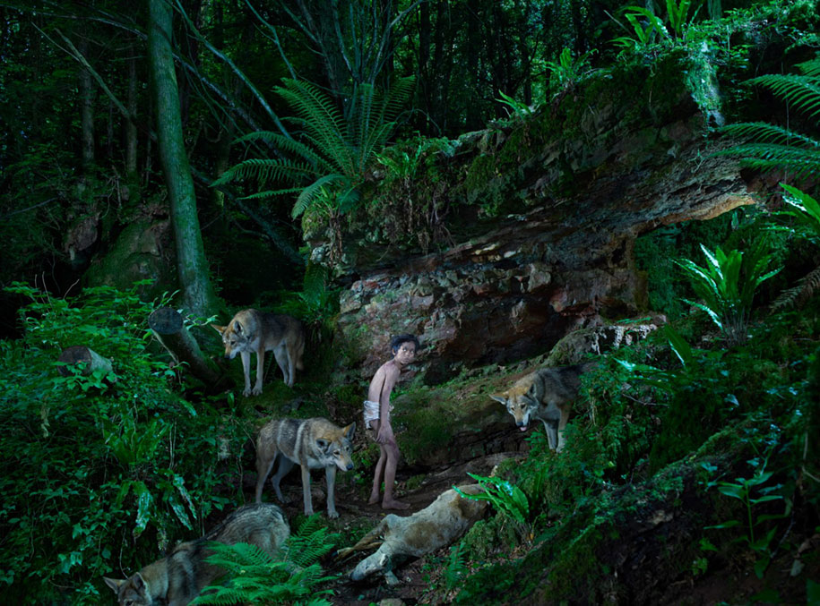 Feral Children ninos salvajes Julia Fullerton-Batten3