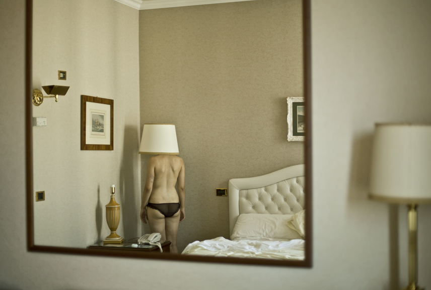 Giuseppe Palmisano absurdo desnudo Cultura Inquieta5