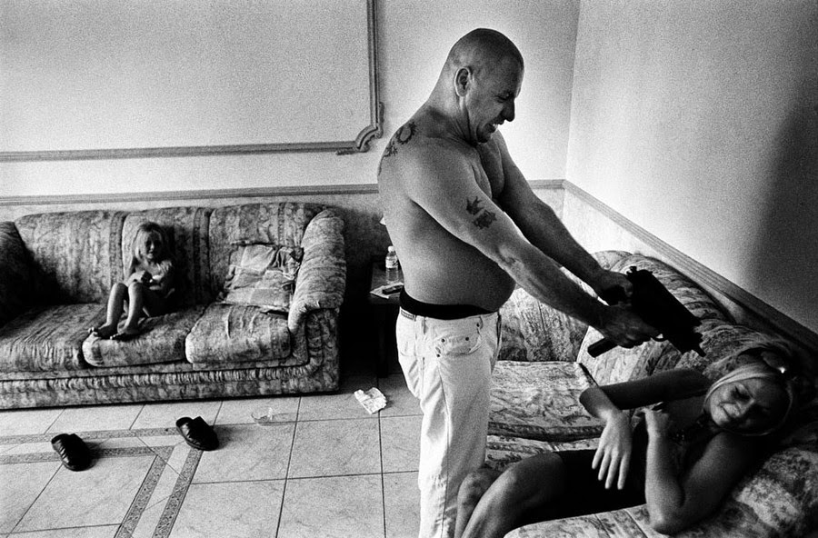 Jocelyn Bain Hogg violencia sexo fotografia Cultura Inquieta2