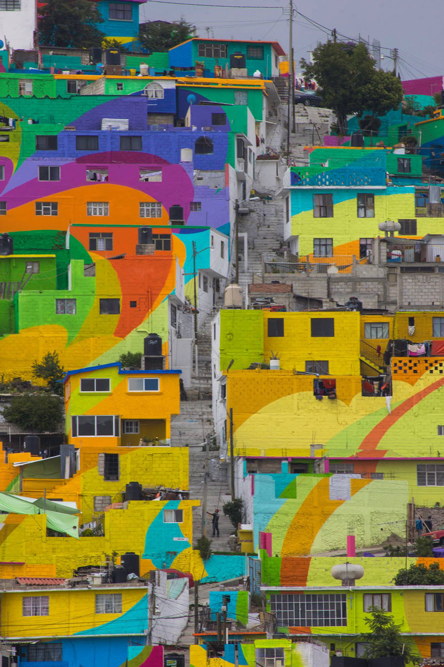 Palmitas Mexico graffiti mural