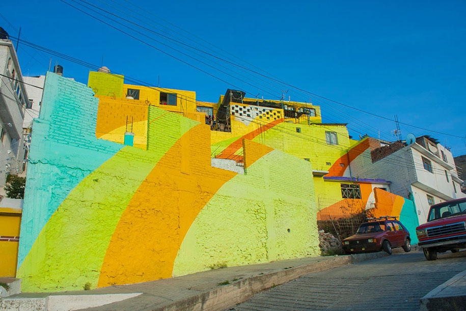 Palmitas Mexico graffiti mural