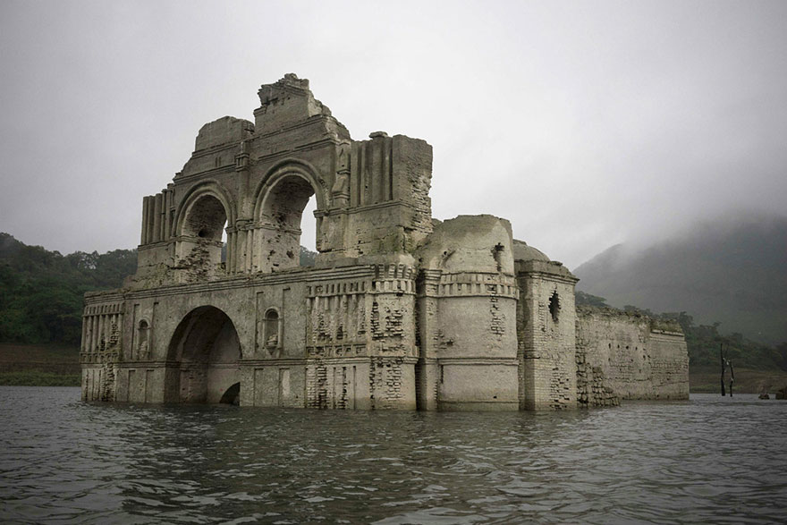 Quechula Temple of Santiago Templo Santiago3