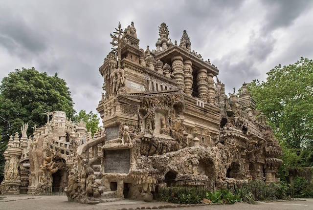 postman cartero palacio Ferdinand Cheval