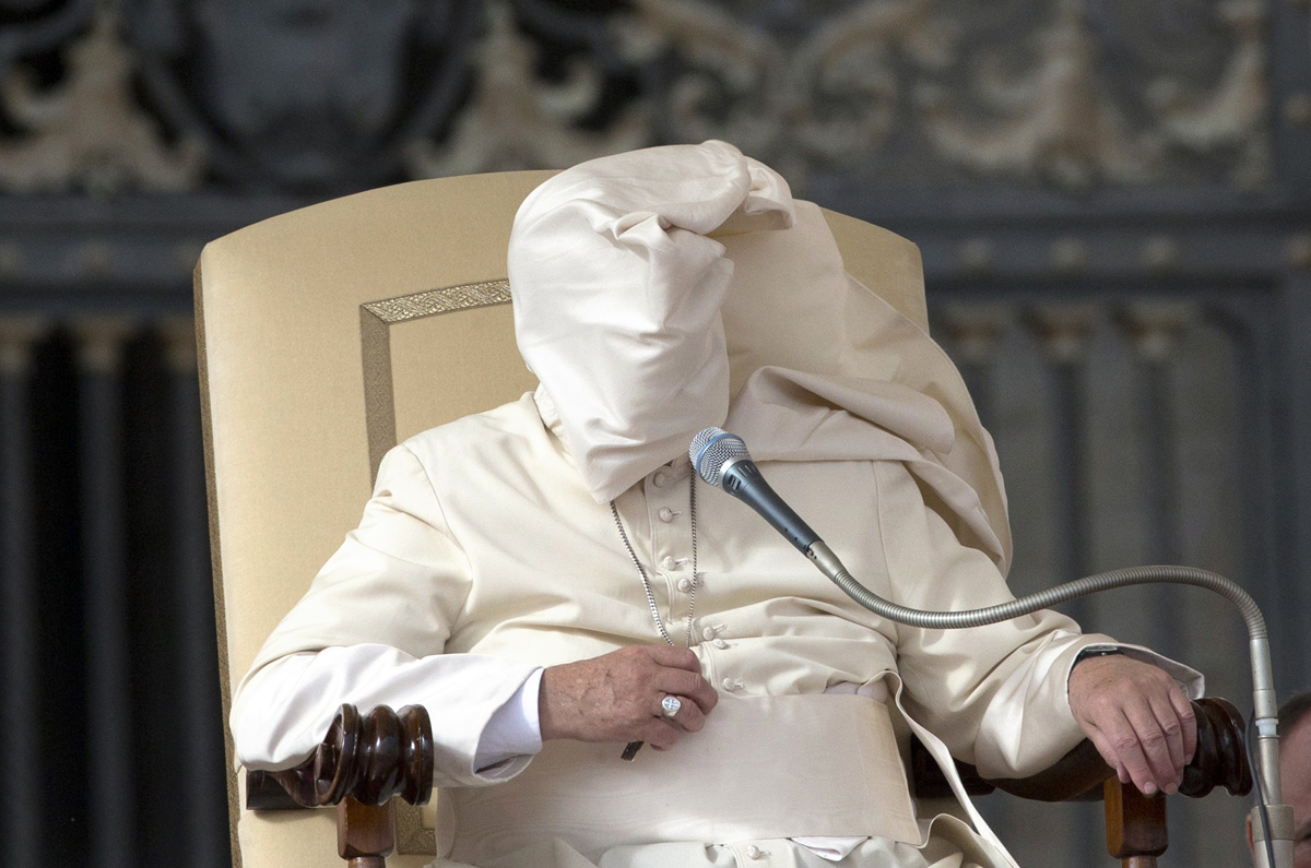 Pope papa wind viento
