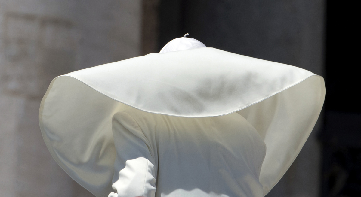 Pope papa wind viento11