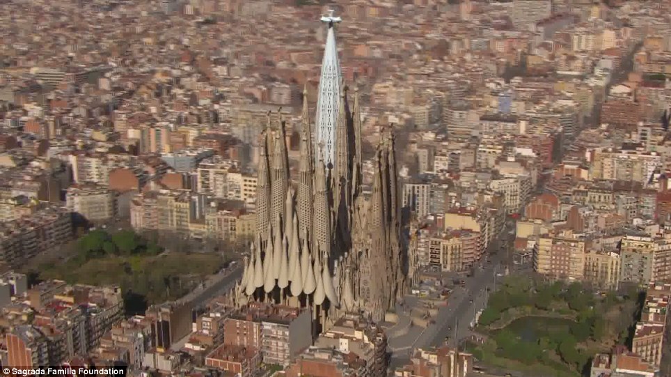sagrada familia construction gaudi Cultura Inquieta