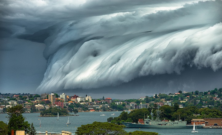 tsunami cloud nube sydney