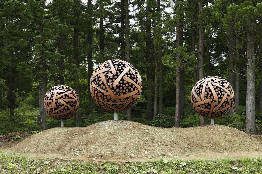 Lee Jae-Hyo wood sculpture15