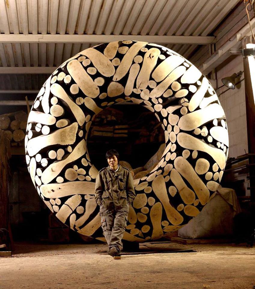 Lee Jae-Hyo wood sculpture7