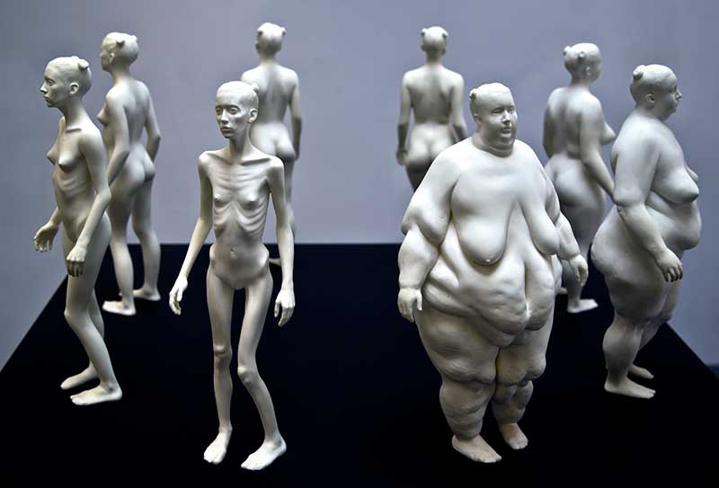 Ted-Lawson NSFW bizarre escultura