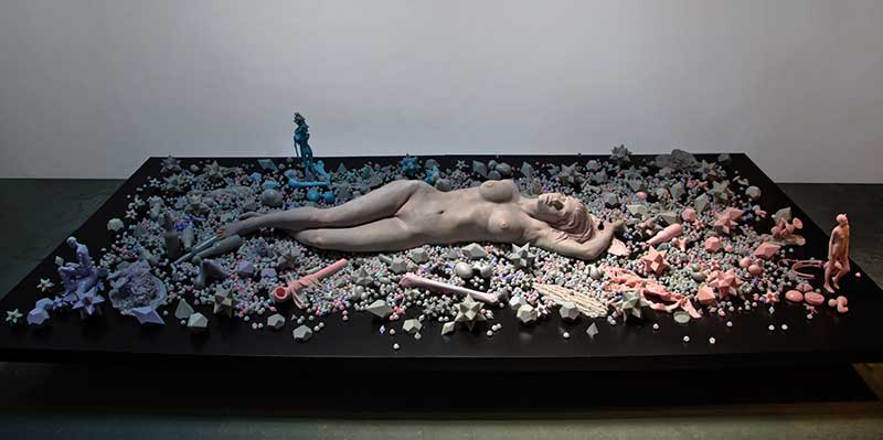 Ted-Lawson NSFW bizarre escultura2