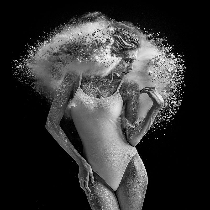 Alexander Yakovlev dancing flour photography2