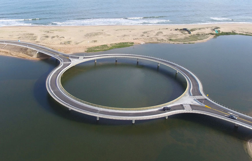Circular bridge Uruguay