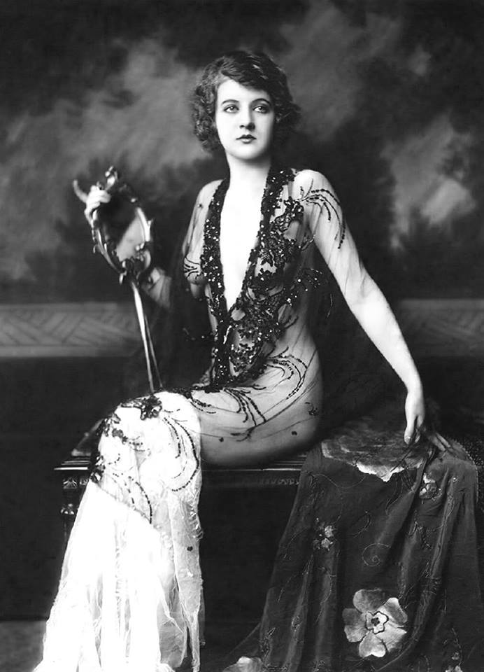 Cultura Inquieta_ Alfred Cheney Johnston14