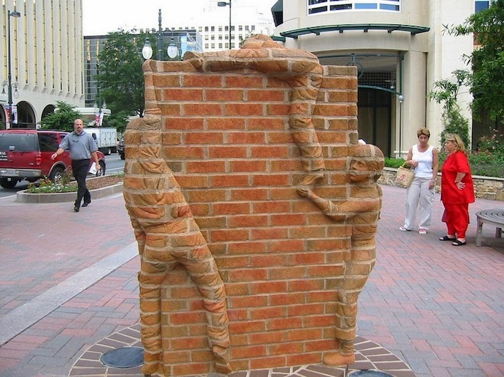 Incredible Brick Sculptures Brad Spencer 2