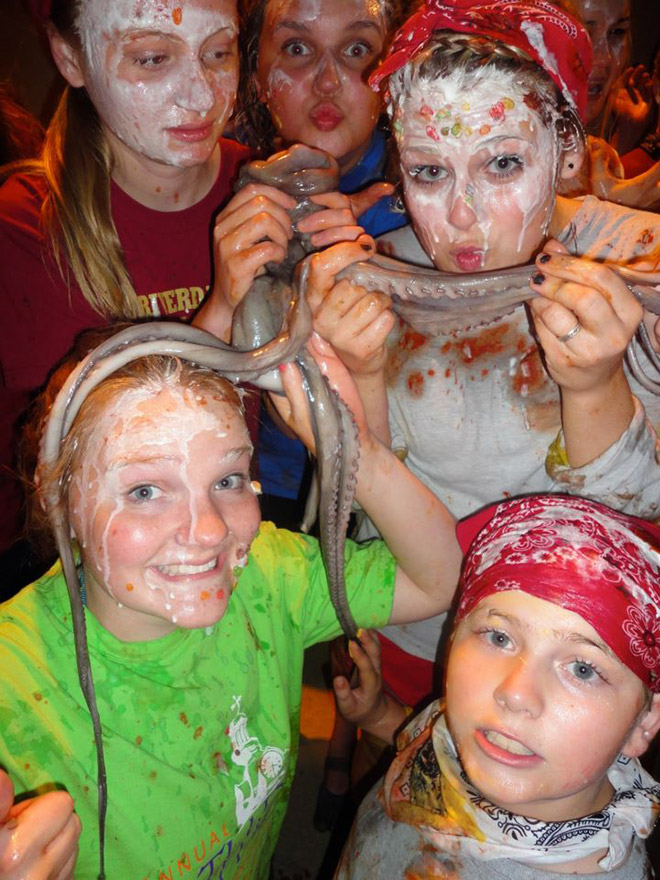 the most weird strange funny photos ever7