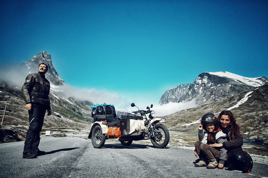 traveling around the world11