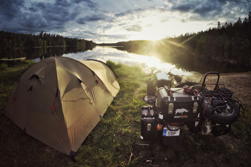 traveling around the world6