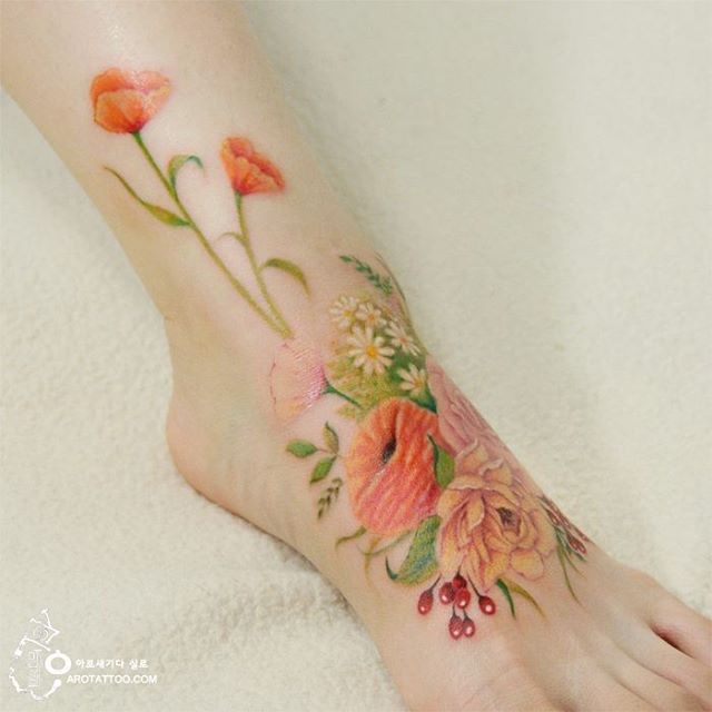 Floral color watercolor Tattoo Aro2