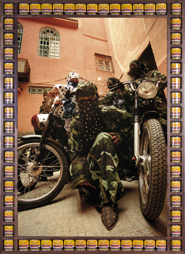 Hassan Hajjaj biker motos mujer4