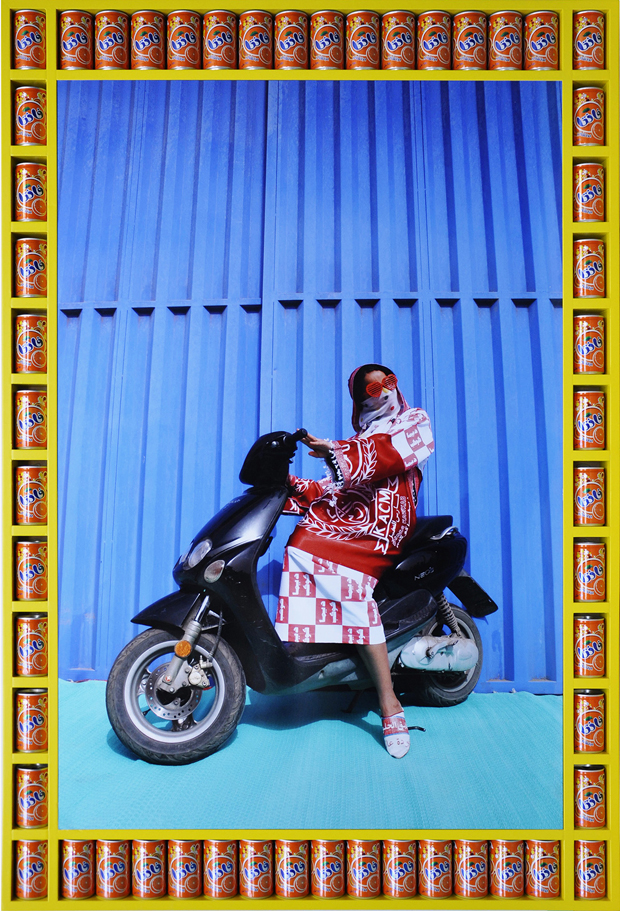 Hassan Hajjaj biker motos mujer7