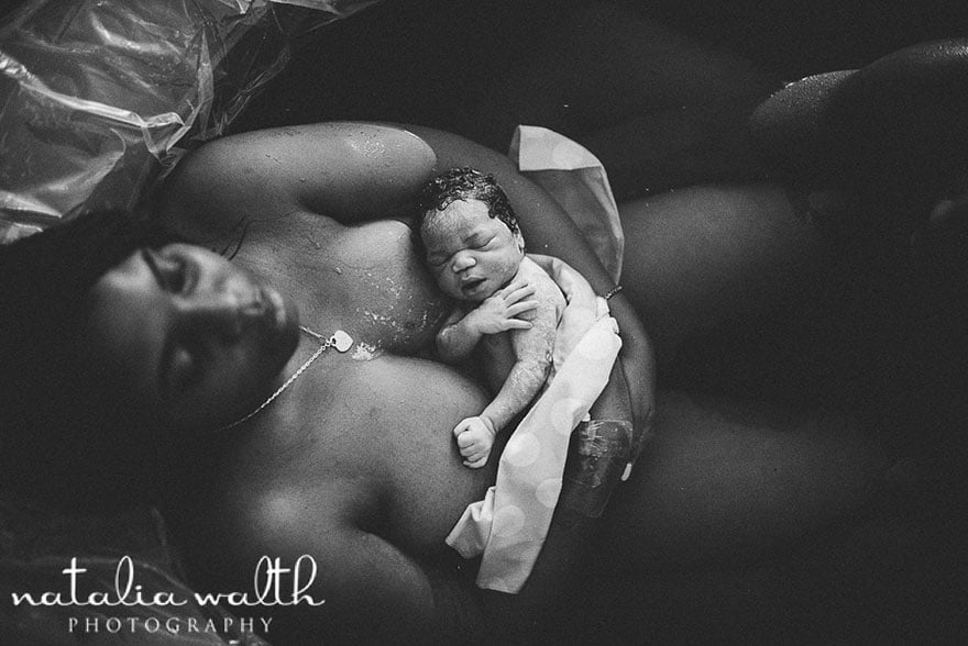 Labor Delivery And Postpartum Photos That Capture The Beauty Of Birth 4