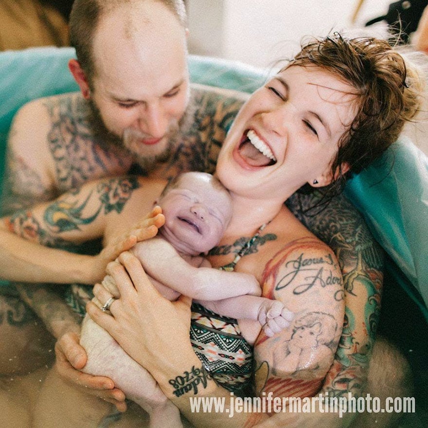 Labor Delivery And Postpartum Photos That Capture The Beauty Of Birth 8